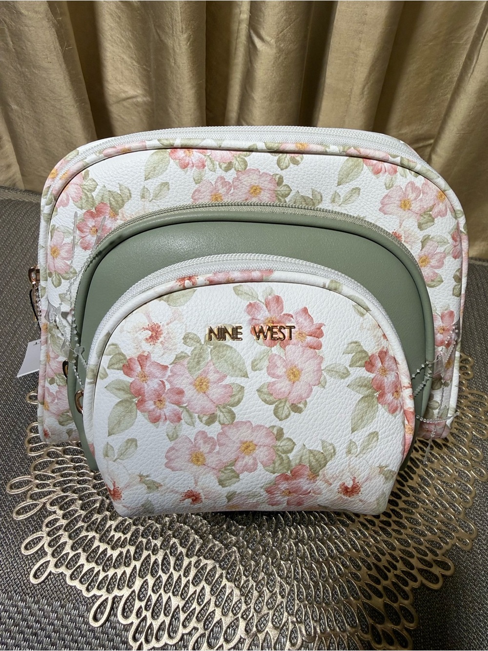 Nine West White Floral & Sage Cosmetic Trio - Picture 2 of 7